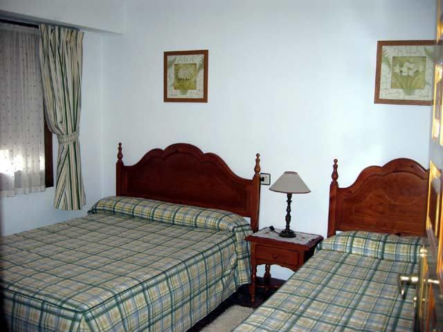 Casa Herrero Oto Camera foto